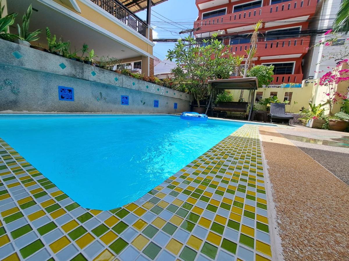 Lily Holiday 百合假日 Patong Exterior photo