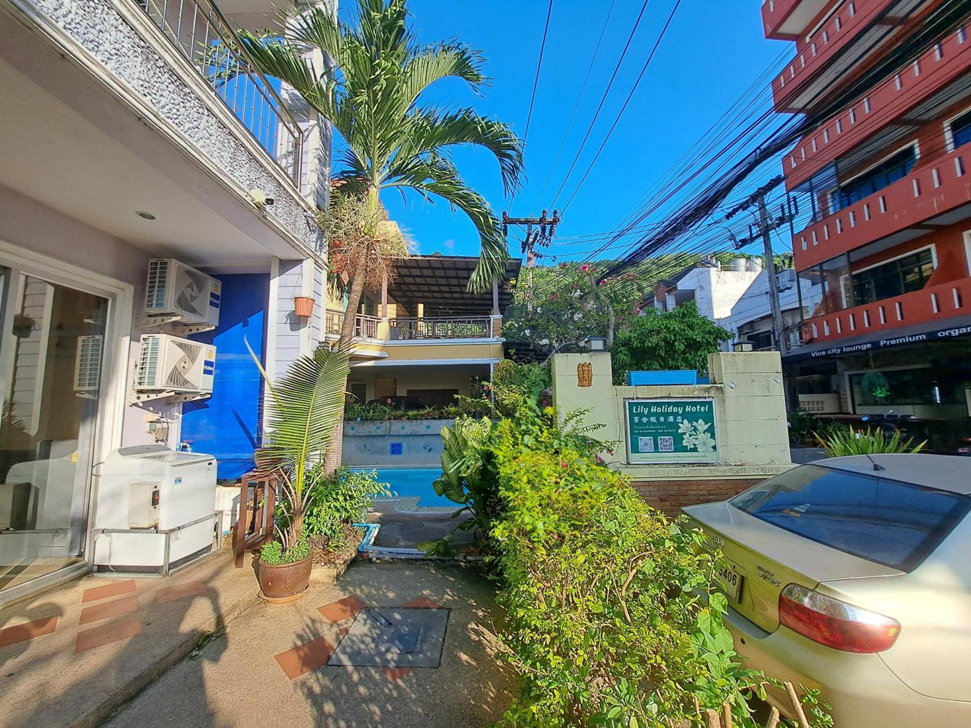 Lily Holiday 百合假日 Patong Exterior photo